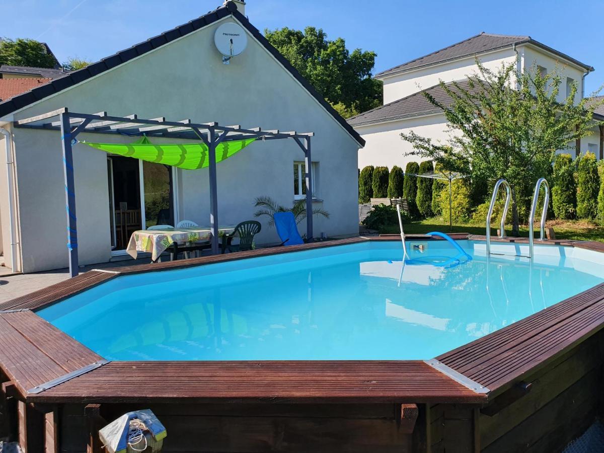 Du Pic 105m2 , 4 De Plain-pied Avec Piscine A Montfaucon * Montfaucon (Franche-Comte)